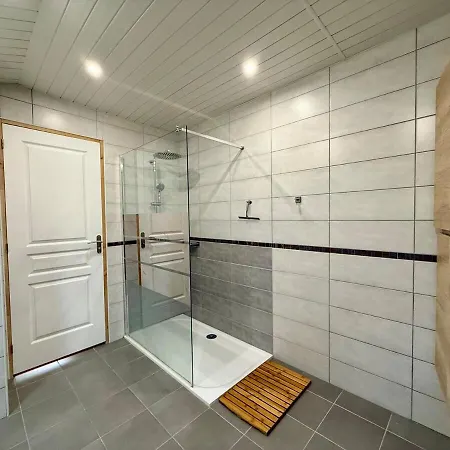 Chalet Des Sapins, Paisible Avec Terrasse & Jardin