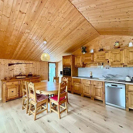 Chalet Des Sapins, Paisible Avec Terrasse & Jardin Gerbepal